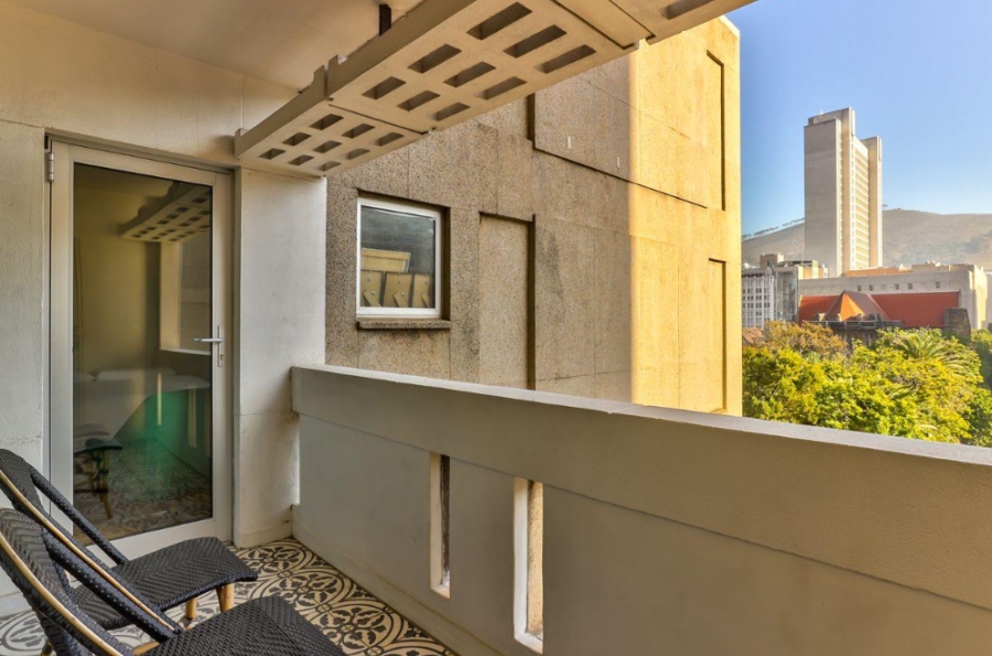 To Let 2 Bedroom Property for Rent in Cape Town City Centre Western Cape